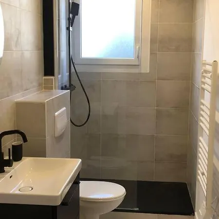 Le Morison Bonnefoy - T2 - Parking - Proche Gare Apartamento